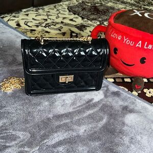 Women’s black bag with golden chain strap,NWOT